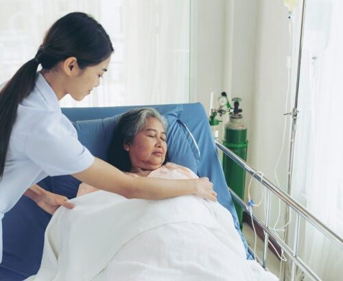 Kanker Payudara yang Tak Terdeteksi Dini: Kesalahan yang Terus Kusesali