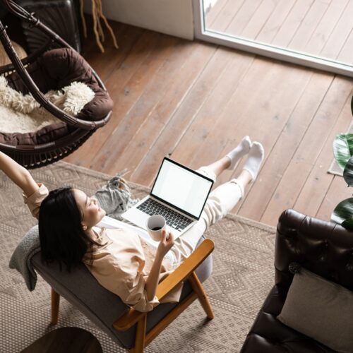 Terpopuler: Soft Living hingga Checklist Isi Tas Melahirkan