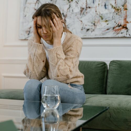 Pasangan Suka Playing Victim? Ini 5 Cara Terbaik Menghadapinya