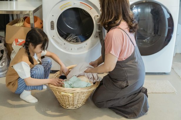 7 Kebiasaan Orang Tua yang Tanpa Sadar Membuat Anak Tidak Mandiri